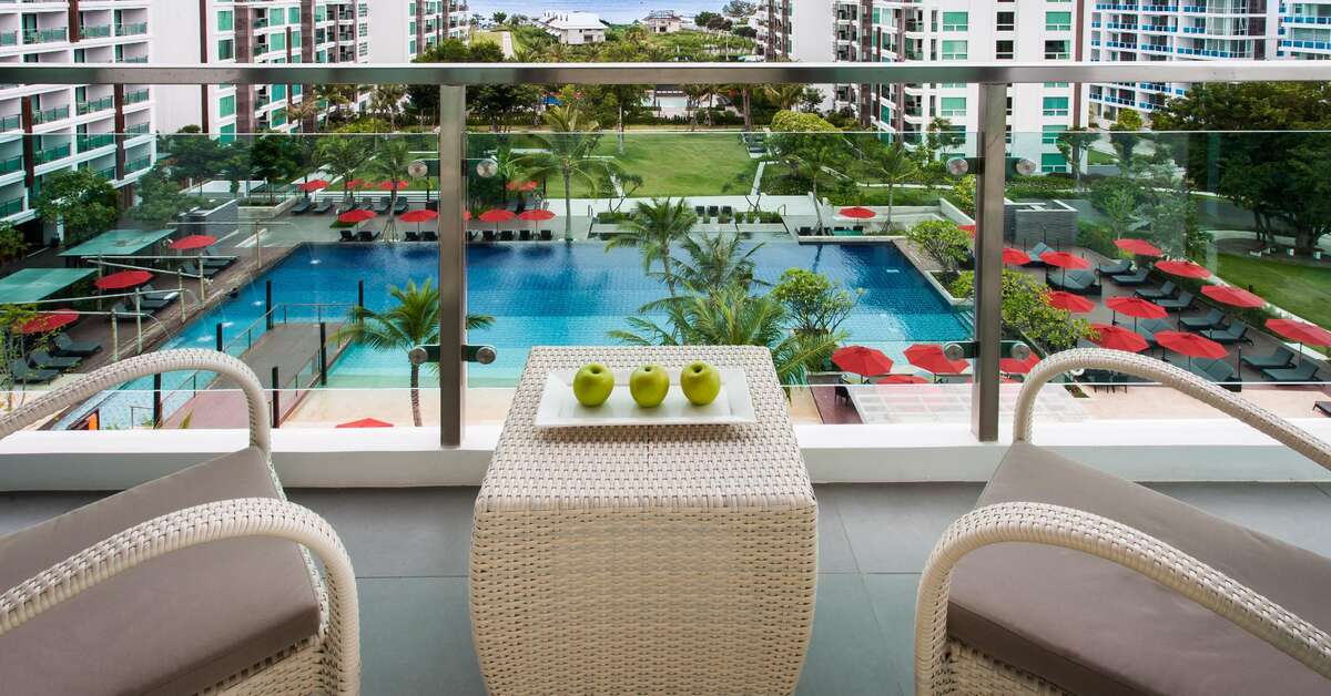 Een foto van het zwembad bij Amari Hua Hin