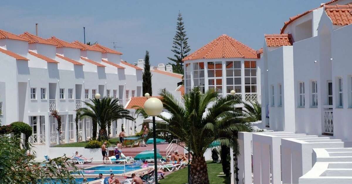 Ein Foto vom Pool im Apartments Ouratlantico
