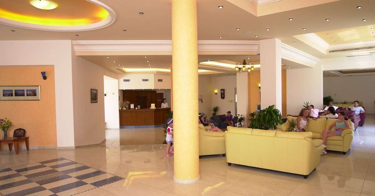 Een foto van het interieur van Blue Aegean Hotel & Suites