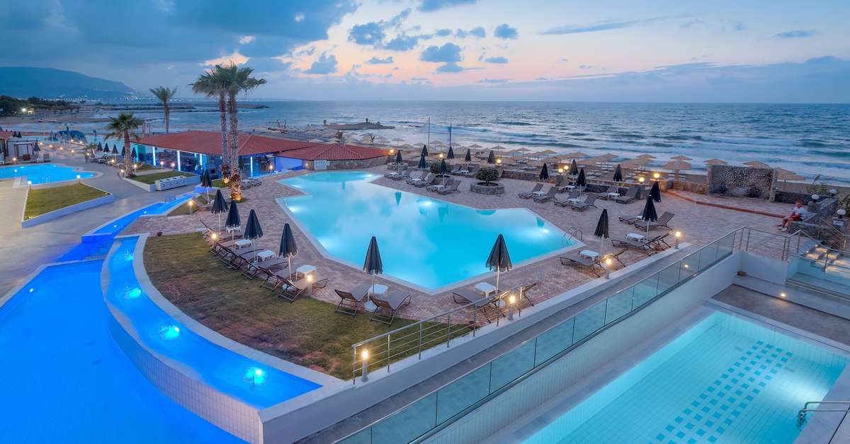 Een foto van het zwembad bij Allsun Hotel Carolina Mare
