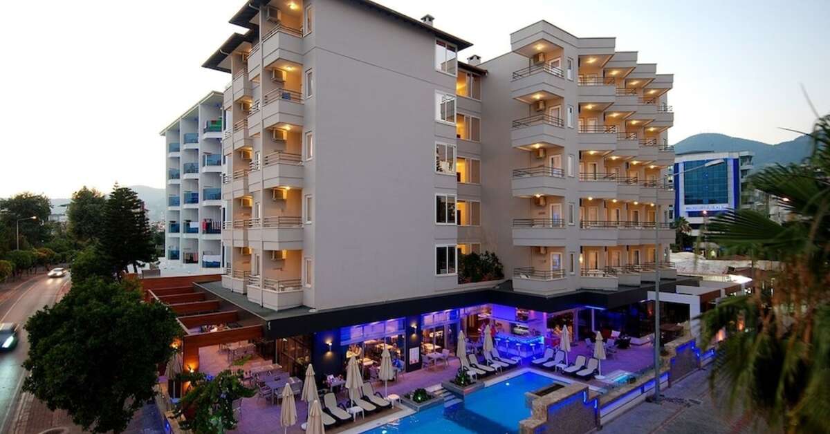 Een foto van het zwembad bij Time Beach Hotel