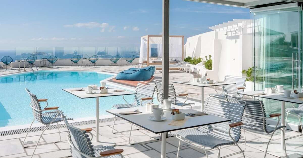Een foto van het zwembad bij Calderas Dolphin Suites