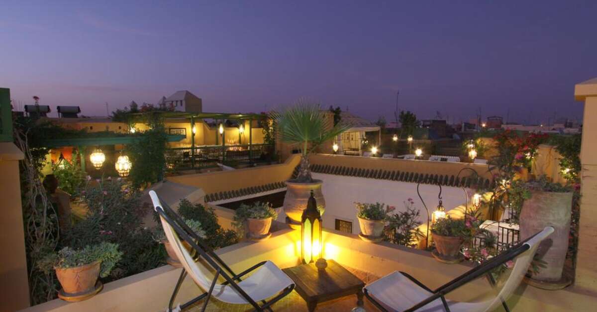 Een foto van het terras bij Riad Karmela