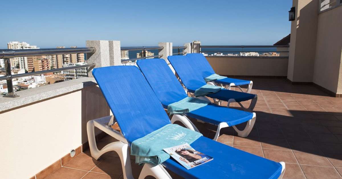 Een foto van het terras bij Mediterraneo Real Appartementen