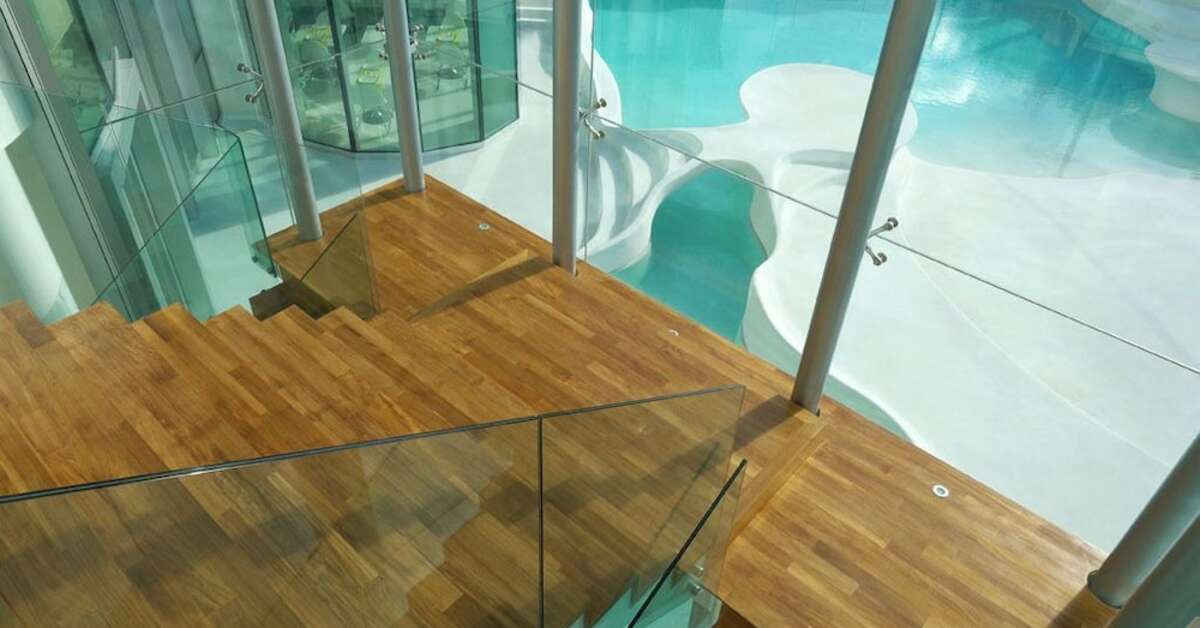 Een foto van het interieur van I-Suite Hotel
