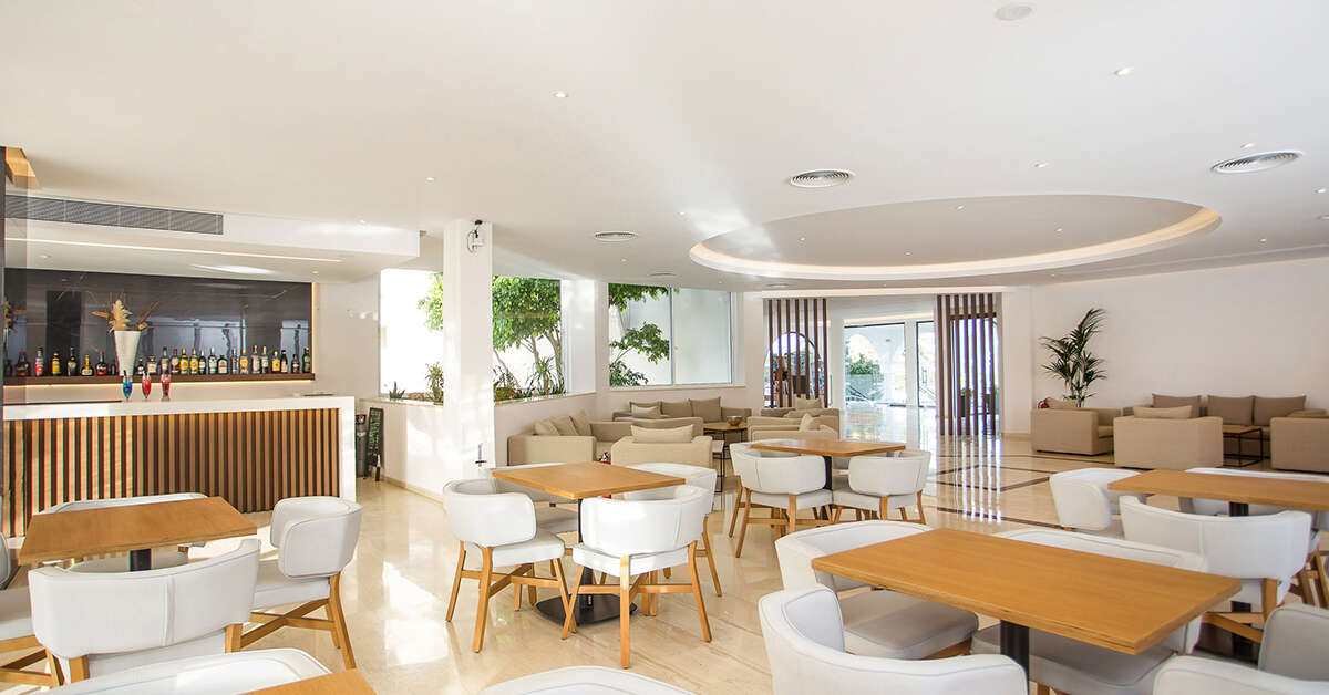 Een foto van Niriides Hotel