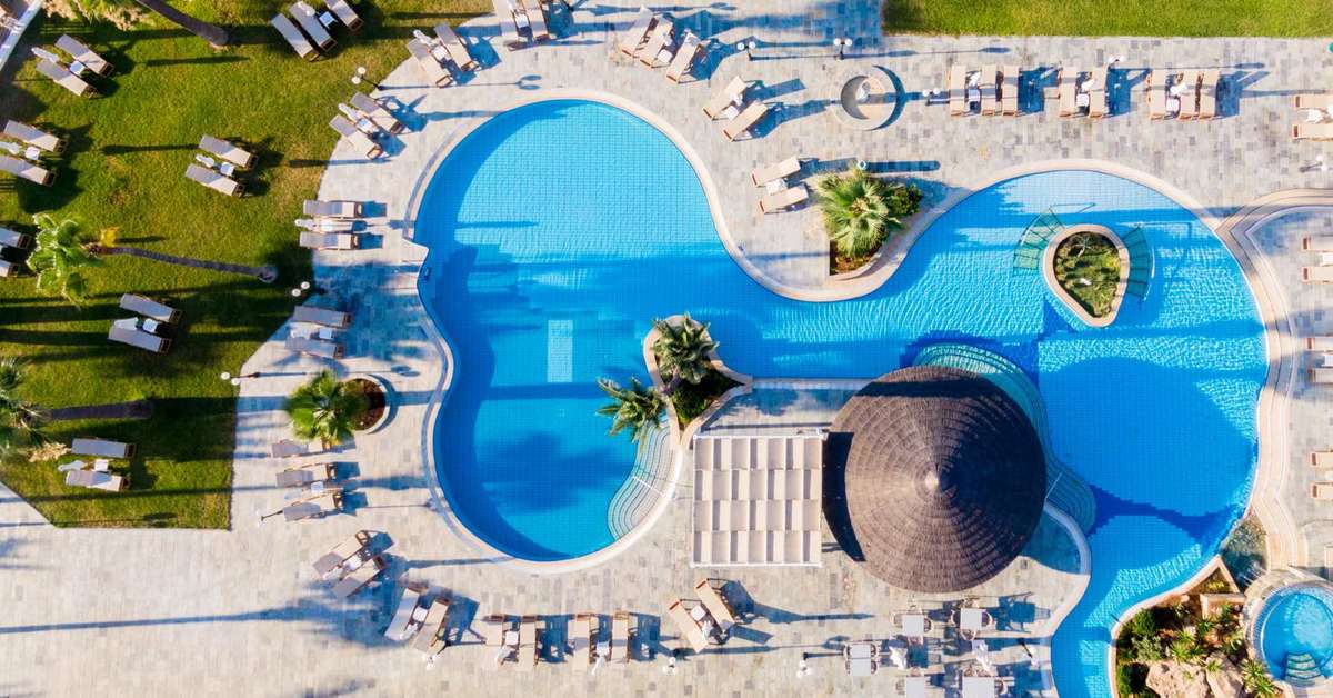 Een foto van The Golden Bay Beach Hotel