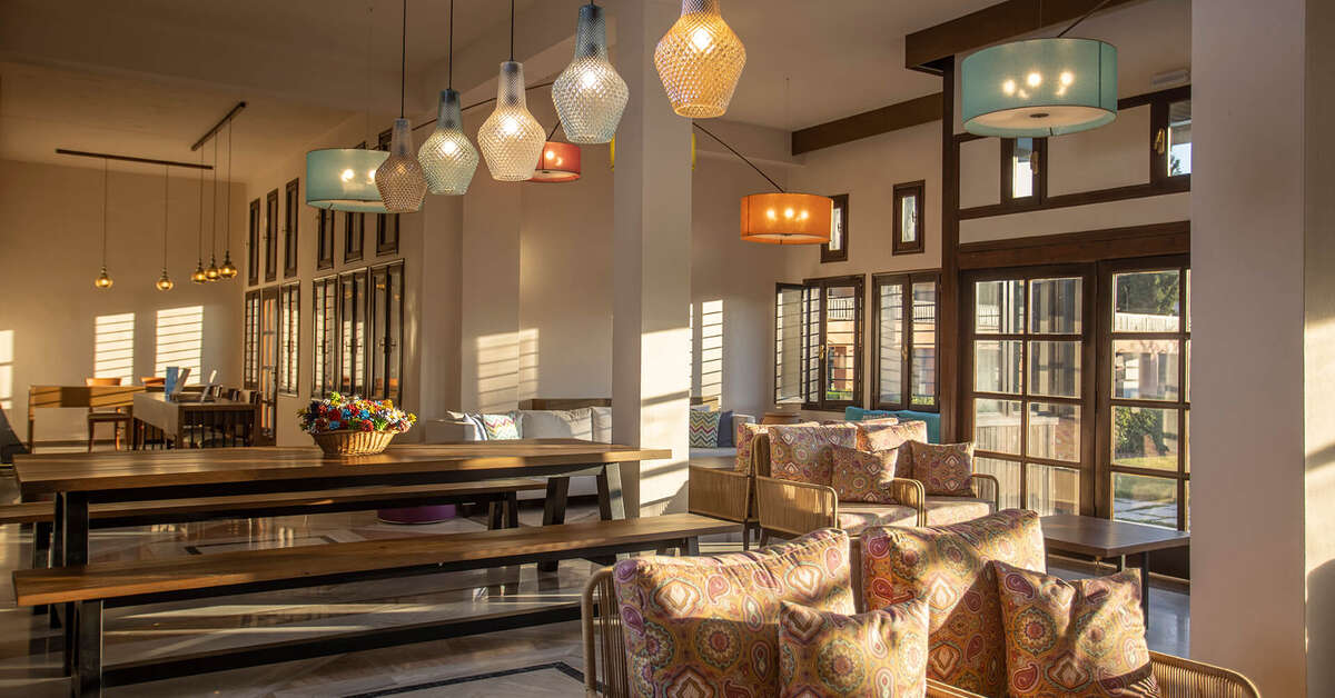 Een foto van het interieur van Simantro Resort