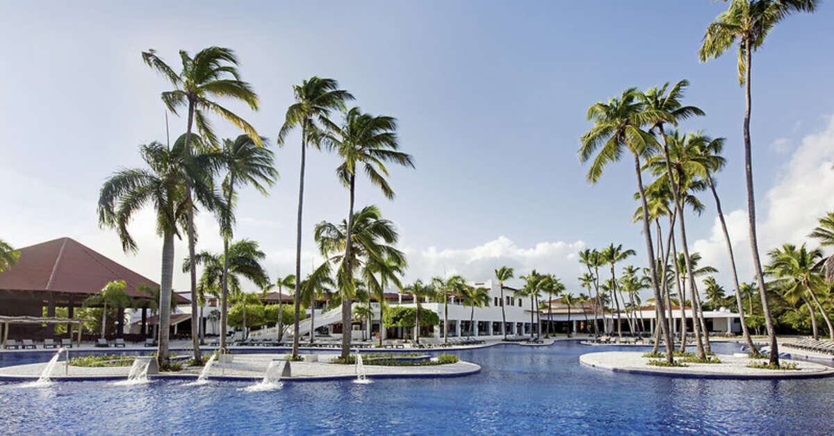 Ein Foto vom Pool im Occidental Grand Punta Cana Resort