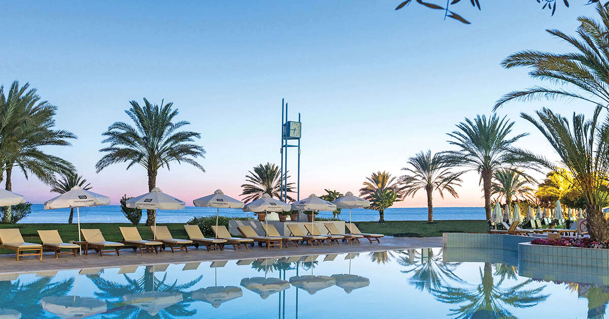 Een foto van Constantinou Bros Athena Royal Beach Hotel