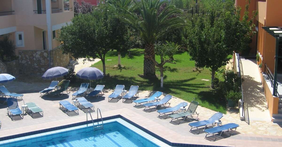 Ein Foto vom Pool im Hotel Oscar