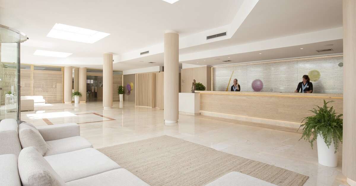 Een foto van het interieur van Hotel Canyamel Park