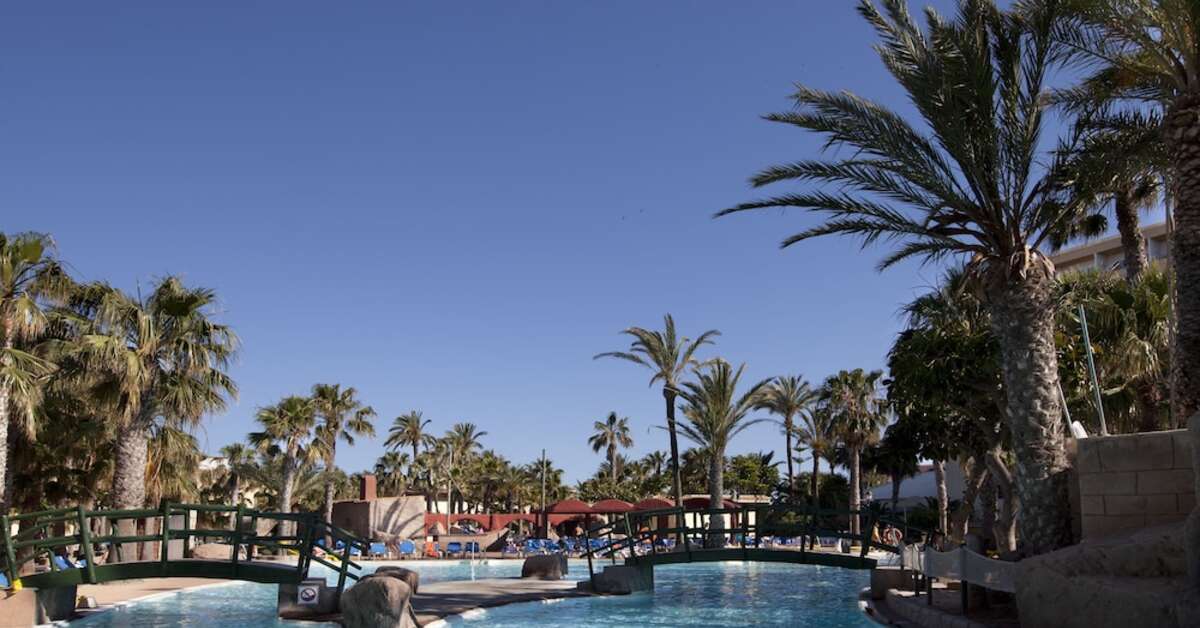 Een foto van het zwembad bij Playasol Hotel