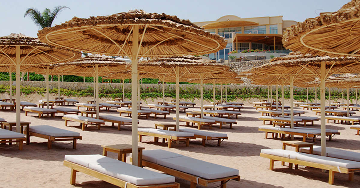 Ein Foto vom Strand beim Cleopatra Luxury Resort Makadi Bay
