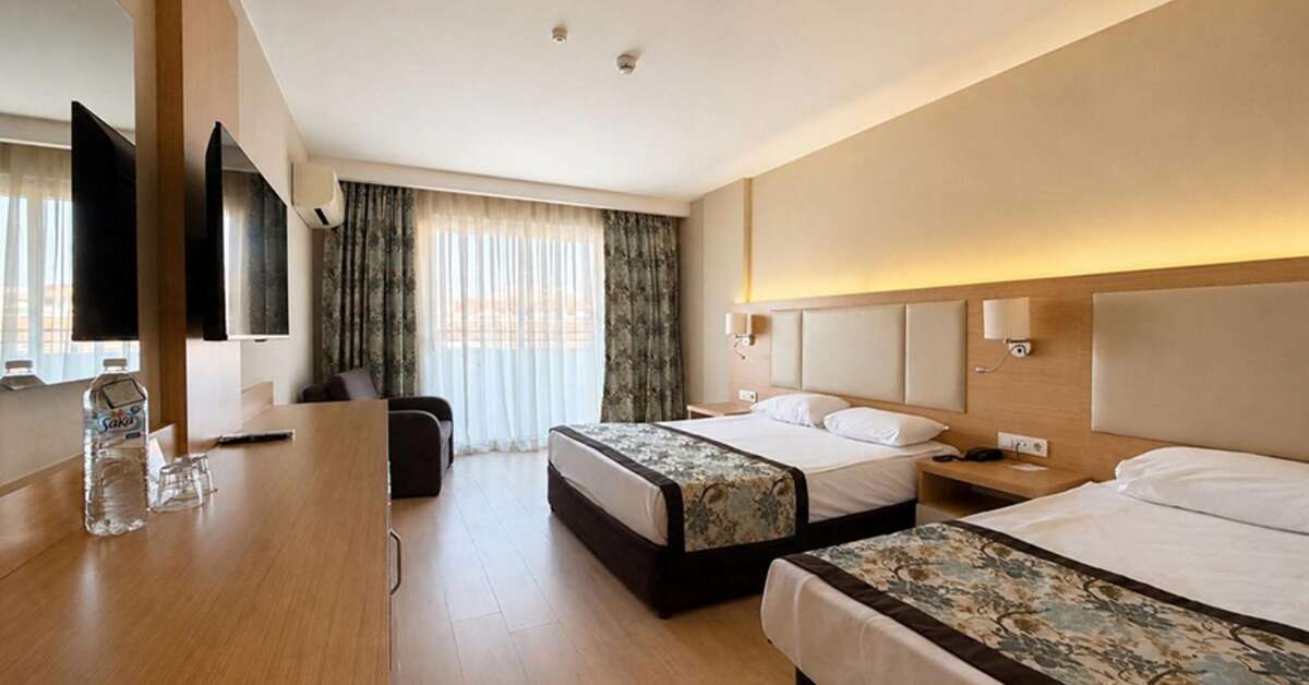 Ein Foto Blue Wave Suite Hotel