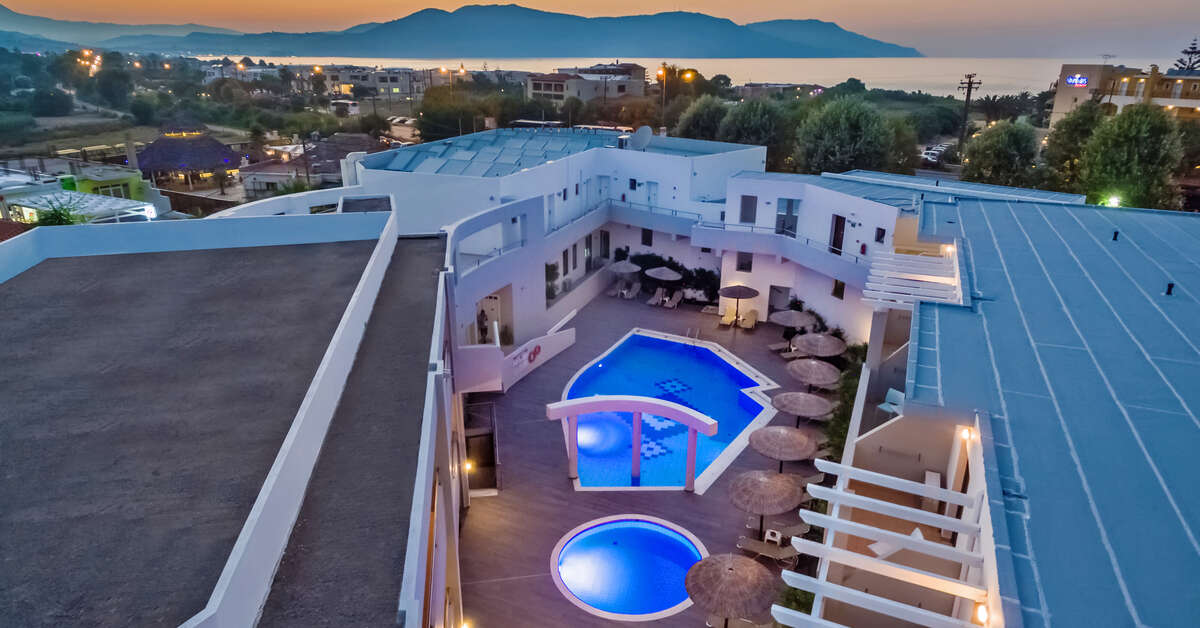 Ein Foto vom Pool im Delfina Boutique Hotel
