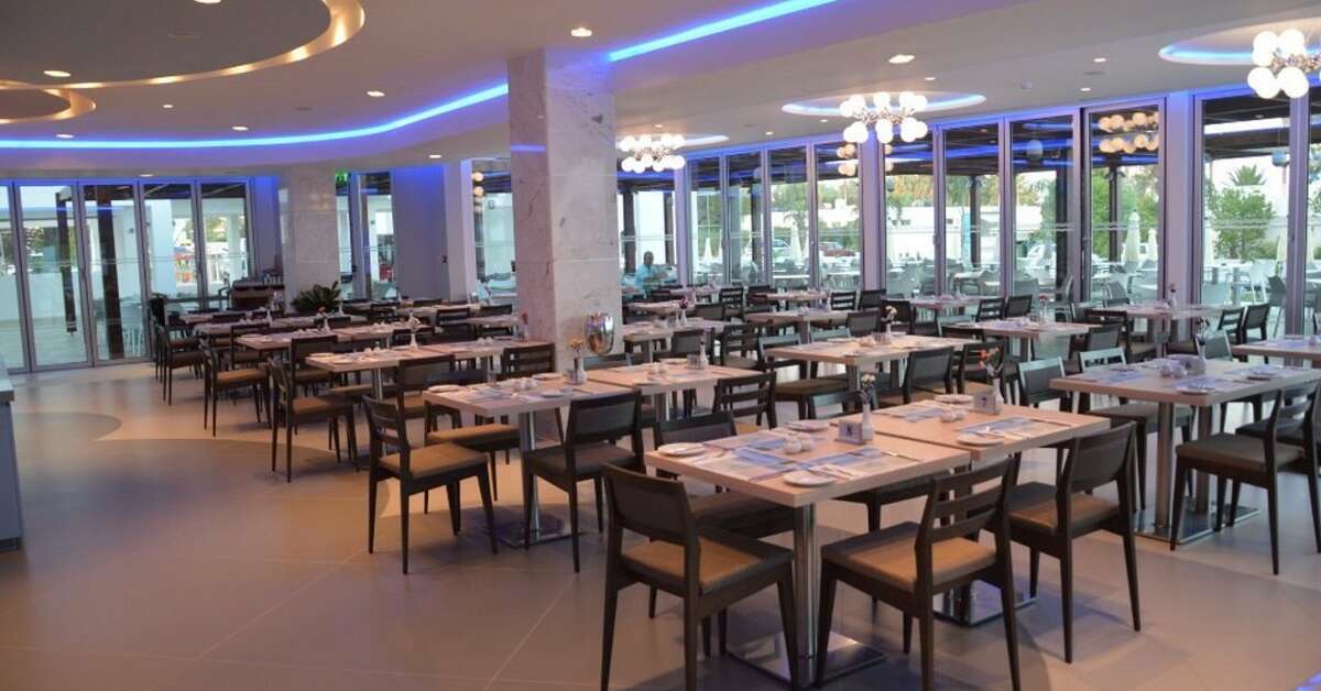 Een foto van de faciliteiten bij Vassos Nissi Plage Hotel