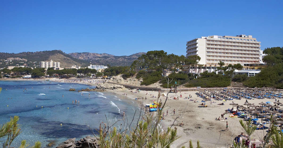 Ein Foto vom Strand beim Universal Hotel Lido Park & Spa