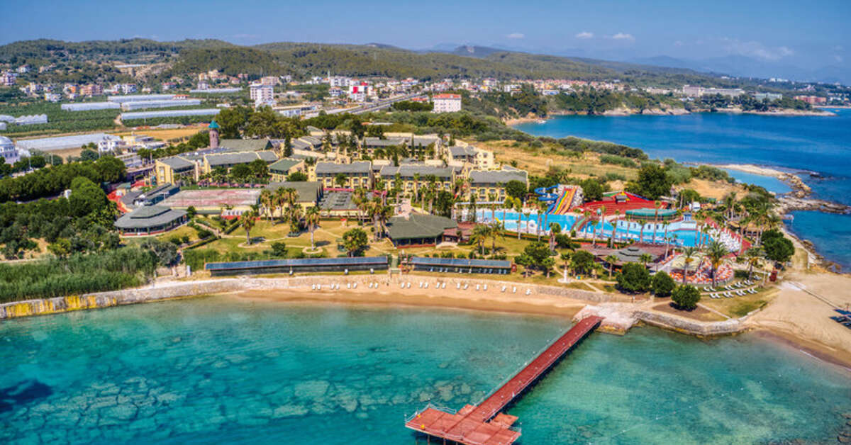 Een foto van het strand bij Oz Hotels Incekum Beach Resort