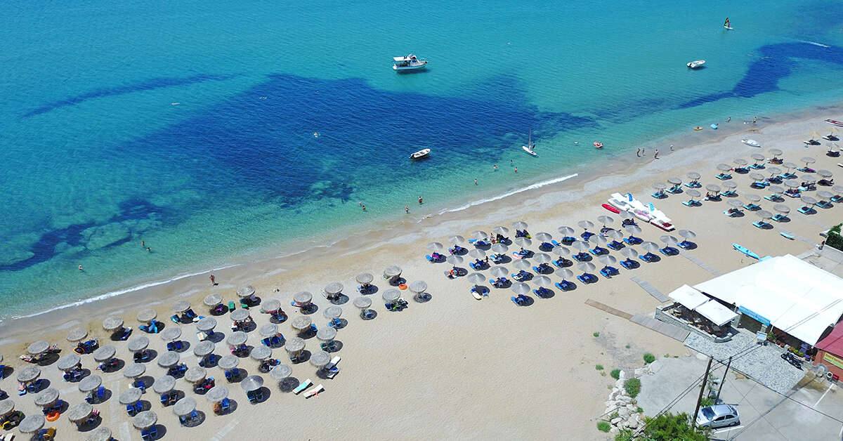 Een foto van het strand bij Belle Helene Hotel