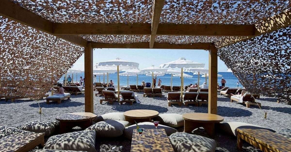 Een foto van het strand bij Mitsis Alila Exclusive Resort & Spa