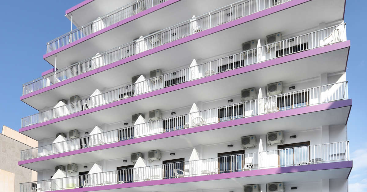 Een foto van de buitenkant van Hotel Brasil