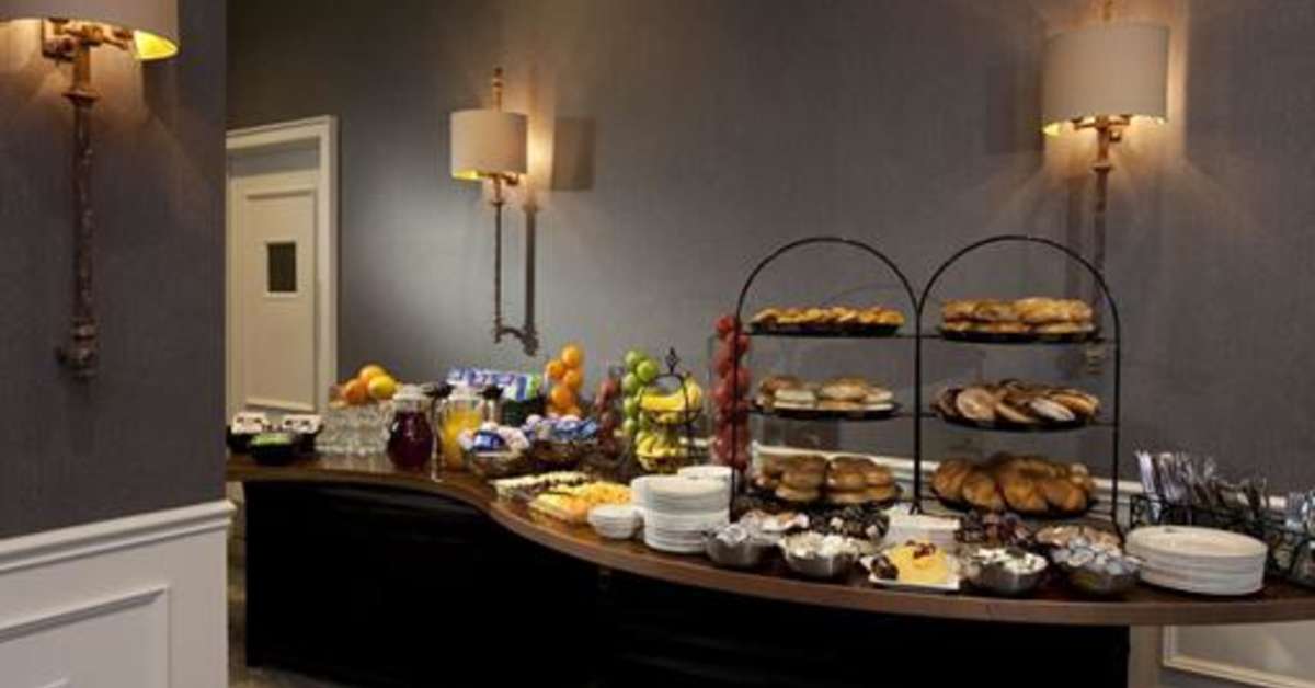 Een foto van The Manhattan Club