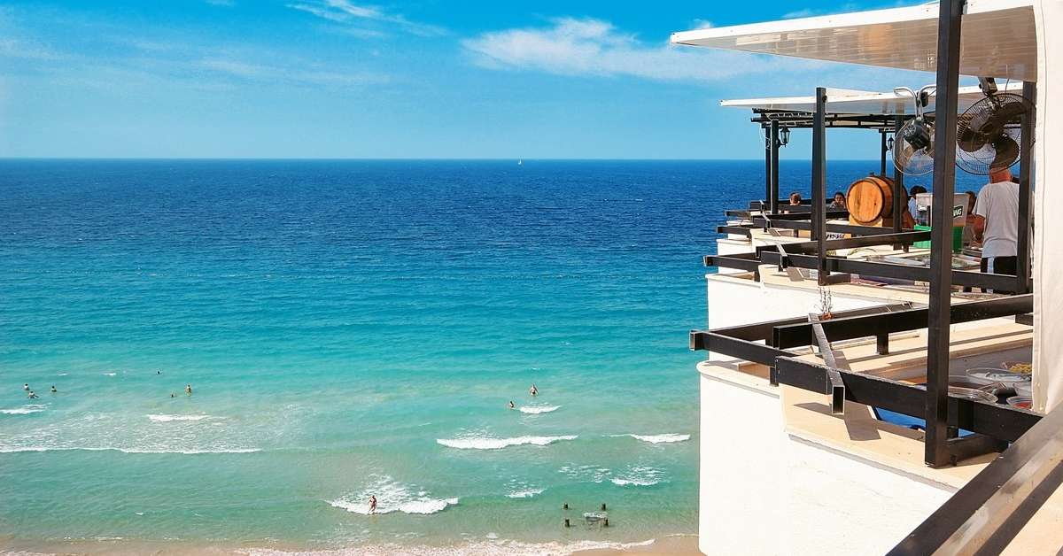 Een foto van het strand bij Jura Hotels Ada Beach