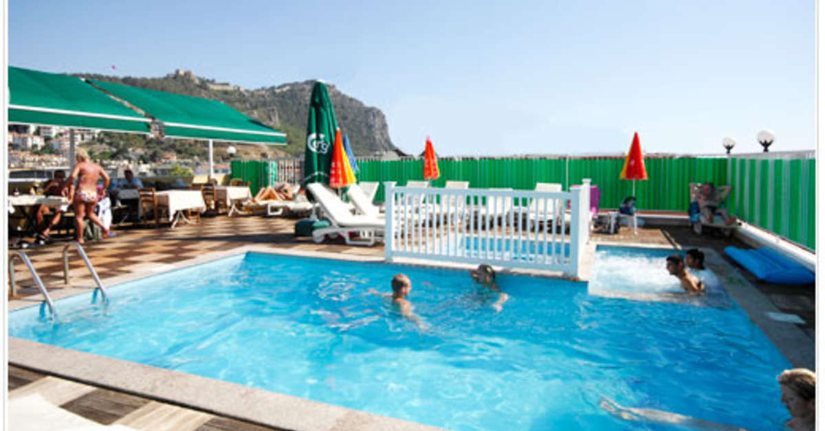 Een foto van het zwembad bij Kleopatra Hotel