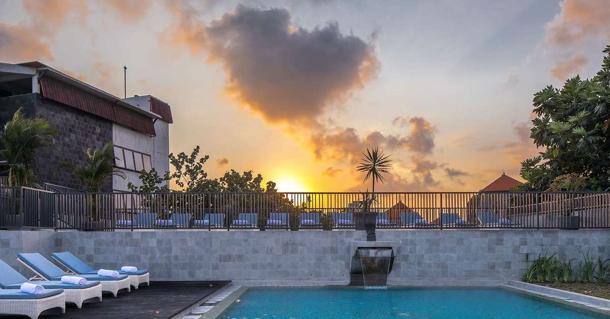 Een foto van het zwembad bij Eastin Ashta Resort Canggu