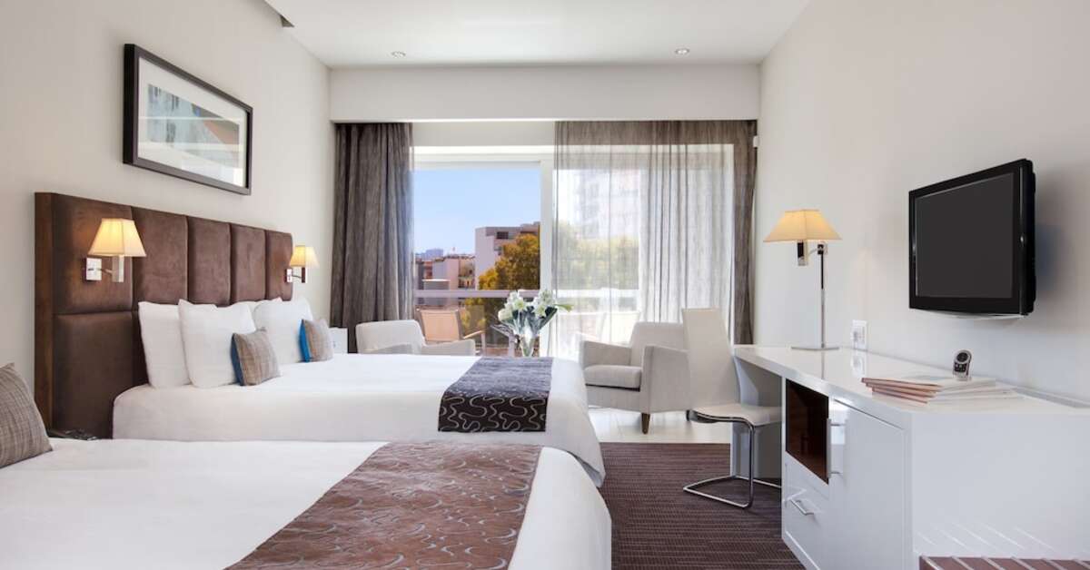 Ein Foto The George Urban Boutique Hotel