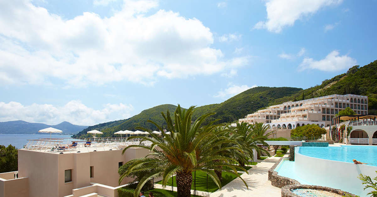Een foto van het zwembad bij Marbella Mar-Bella Collection