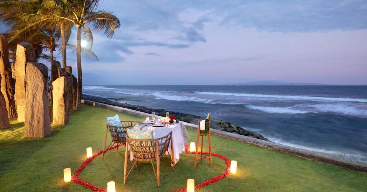 Een foto van The Royal Purnama