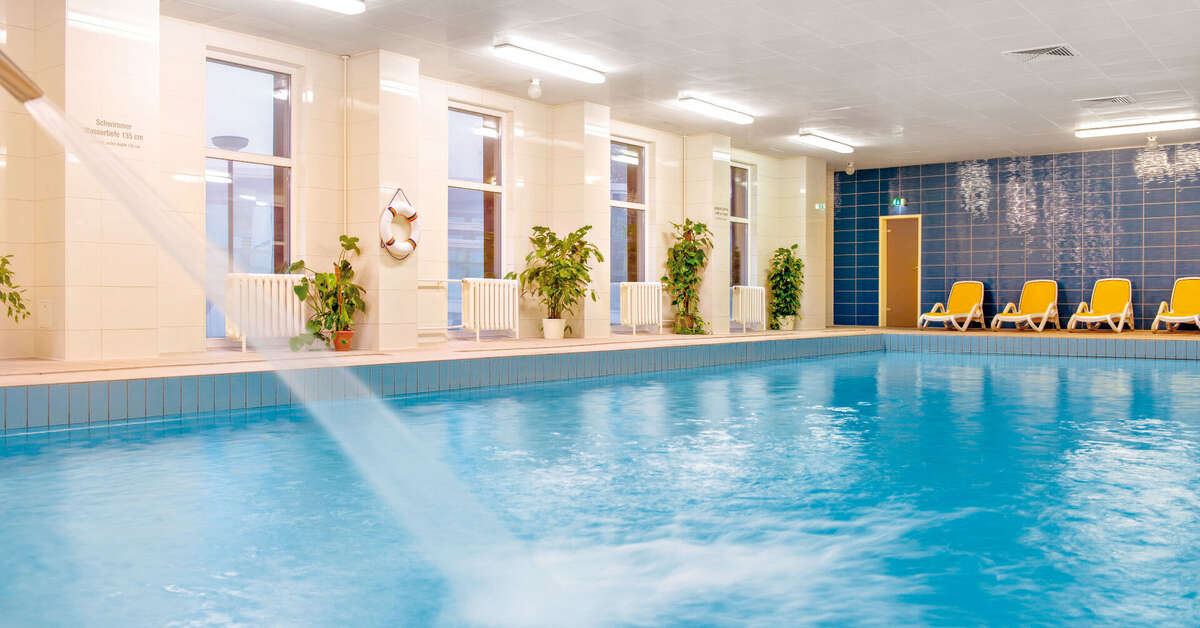 Een foto van het zwembad bij Ahorn Waldhotel Altenberg