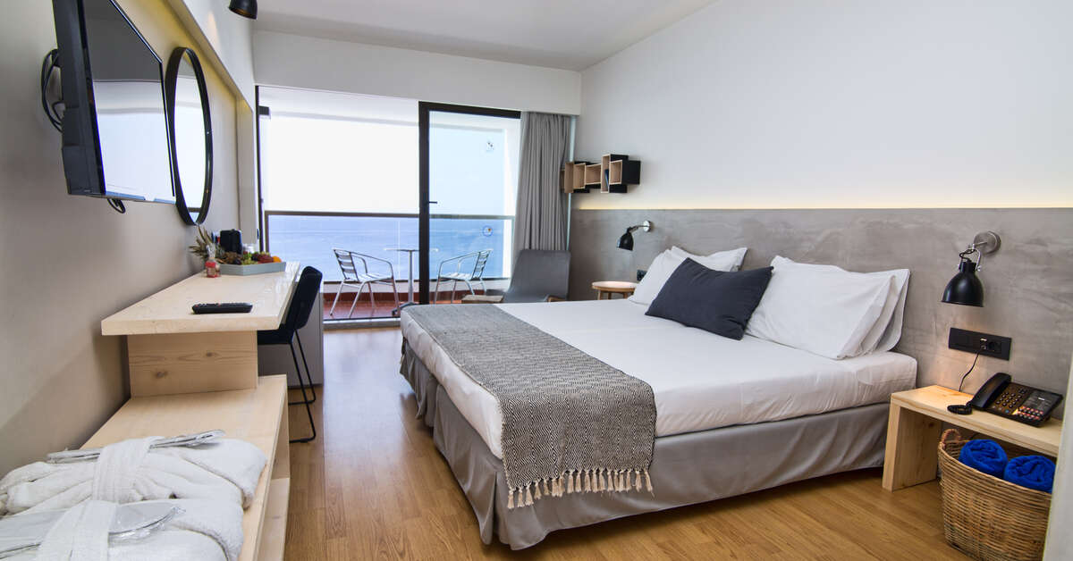 Ein Foto Blue Sky City Beach Hotel