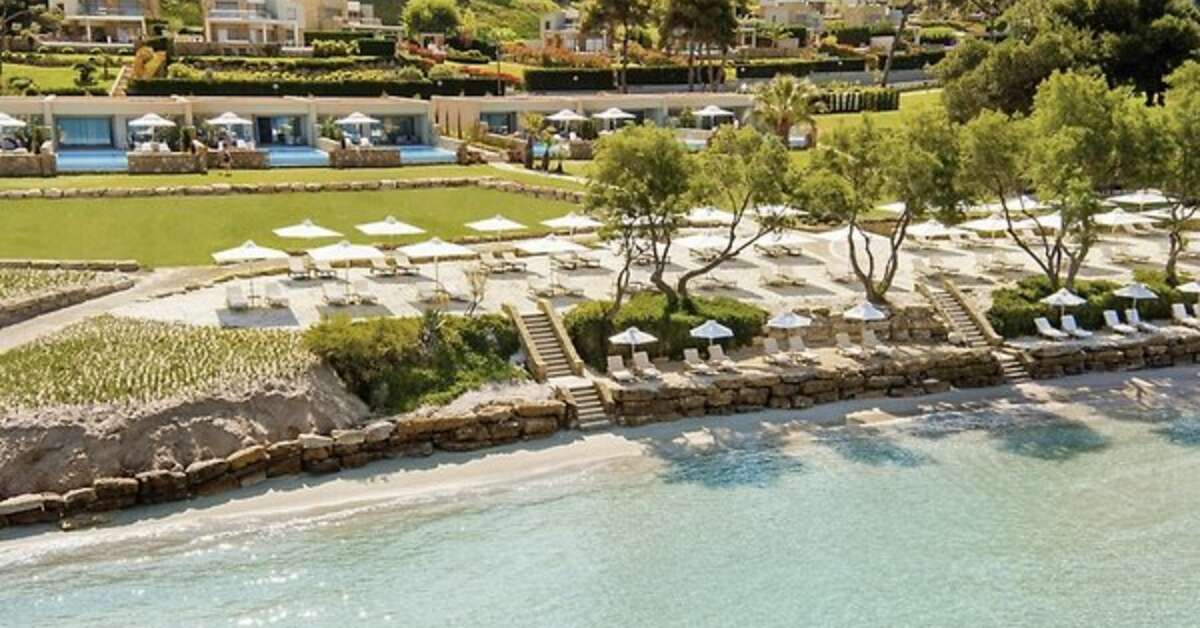 Een foto van de buitenkant van Sani Beach Club