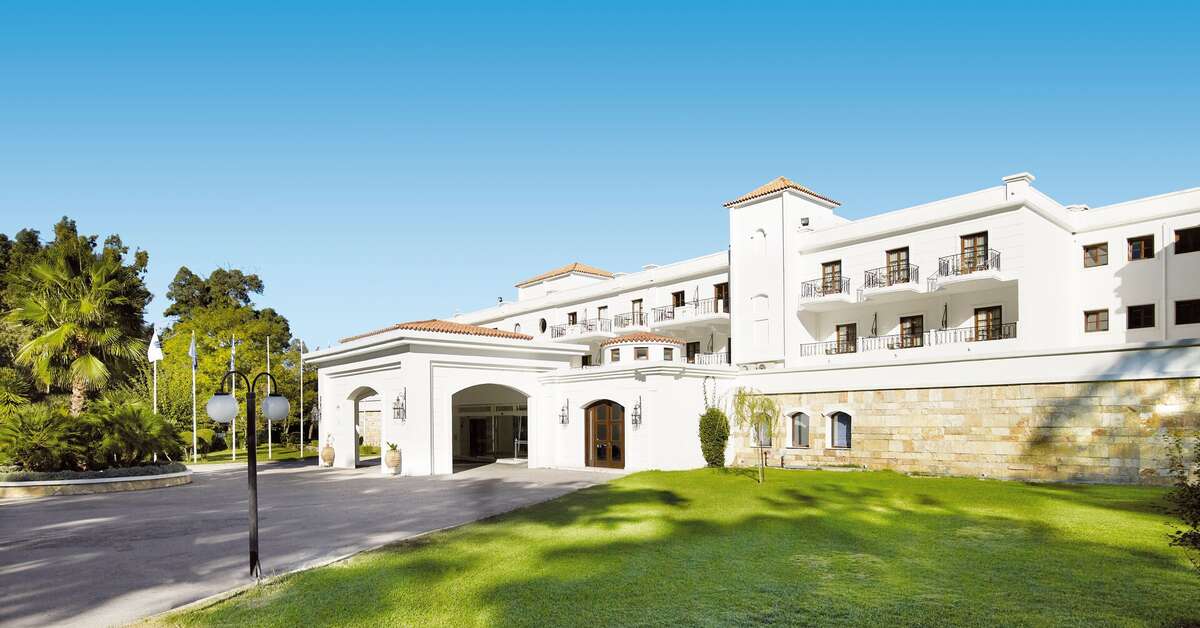 Een foto van de buitenkant van Mitsis Galini Wellness Spa & Resort