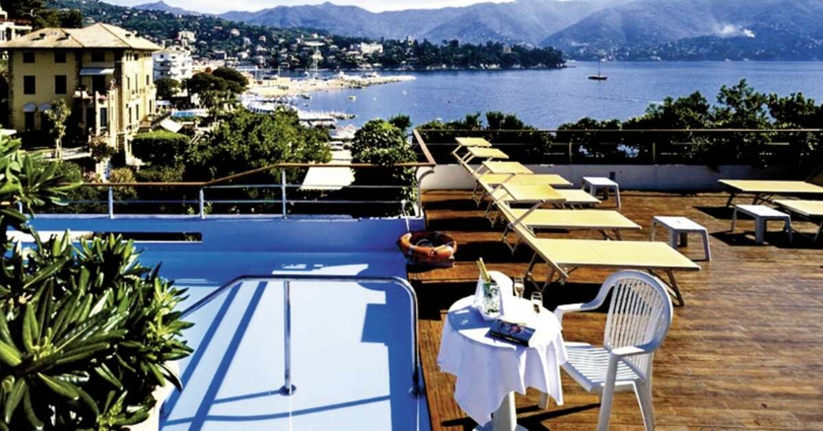 Een foto van het zwembad bij Best Western Hotel Regina Elena