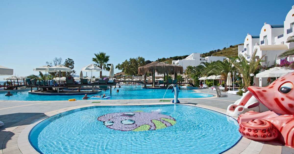 Een foto van het zwembad bij Salmakis Resort & Spa