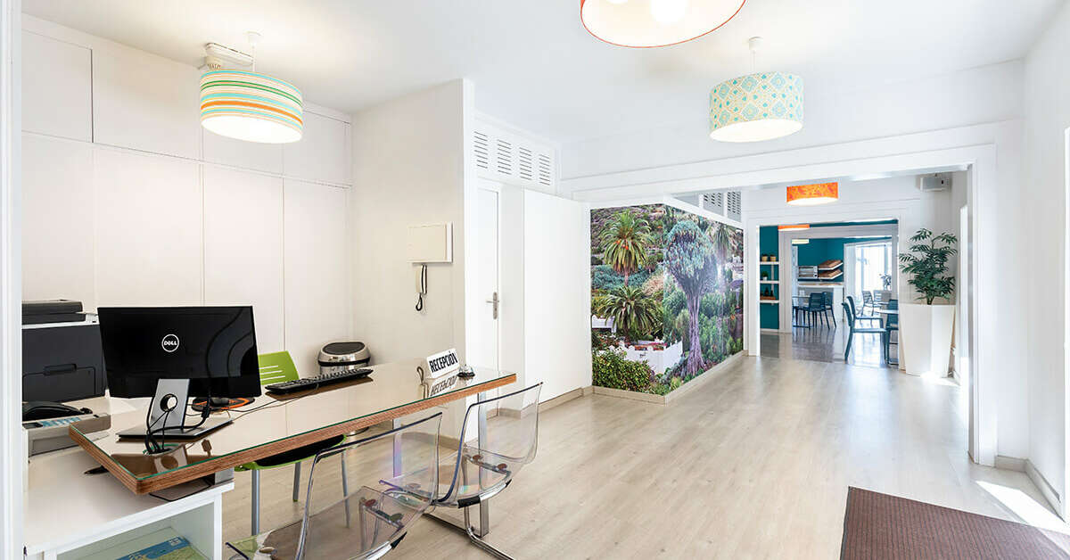 Een foto van het interieur van Aparthotel Dragos del Norte
