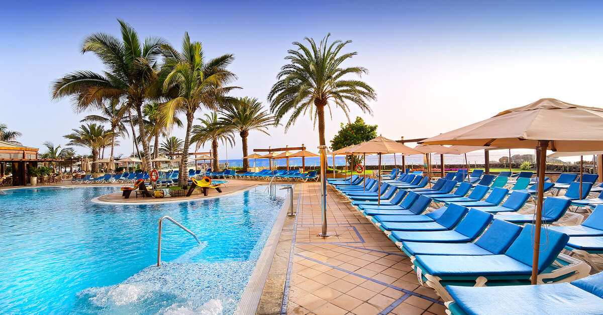 Een foto van het zwembad bij Bull Hotel Dorado Beach