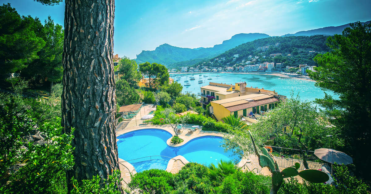 Ein Foto vom Pool im Pure Salt Port de Soller 