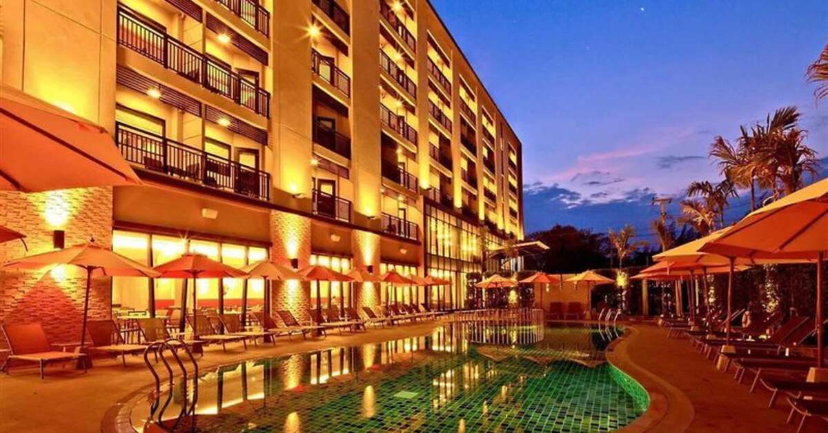 Ein Foto vom Pool im Ibis Hua Hin