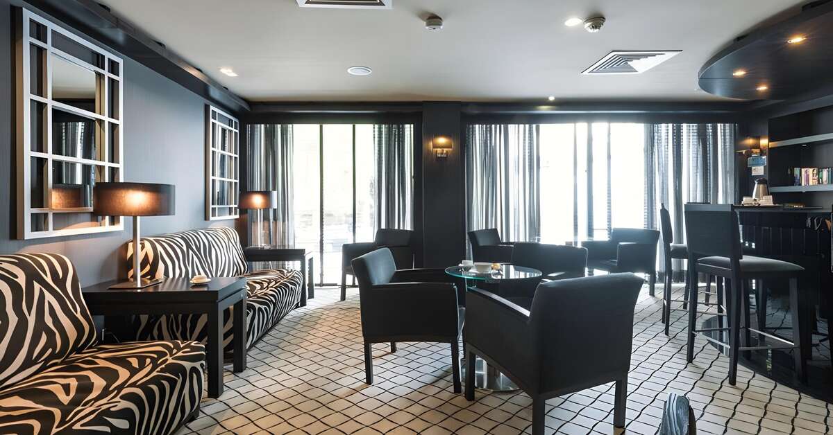 Een foto van het interieur van Hotel Lisboa