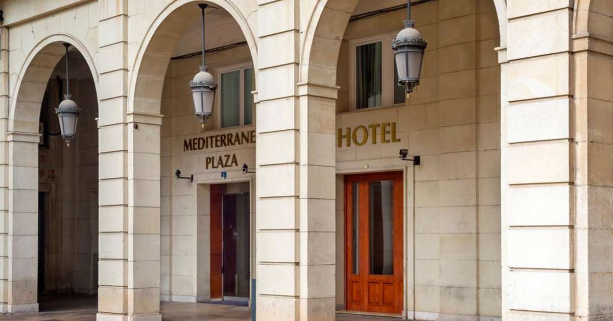 Een foto van de buitenkant van Eurostars Mediterranea Plaza