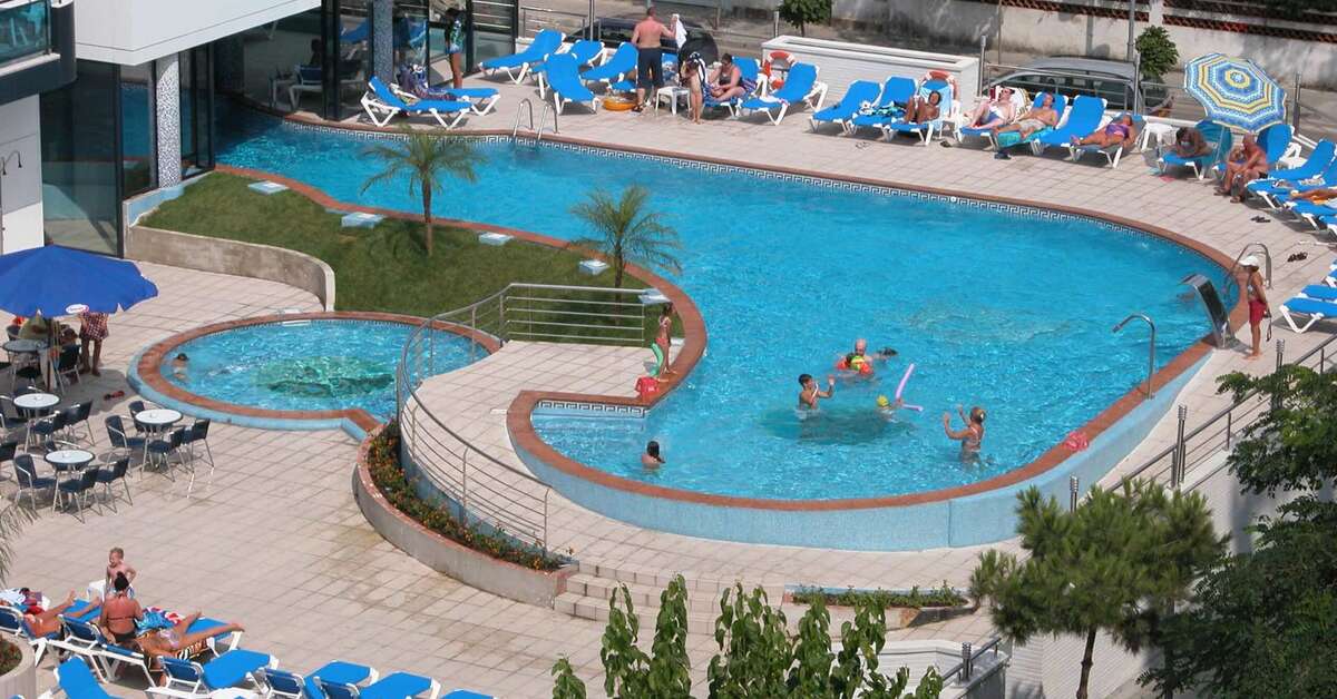 Een foto van het zwembad bij Hotel Blaucel