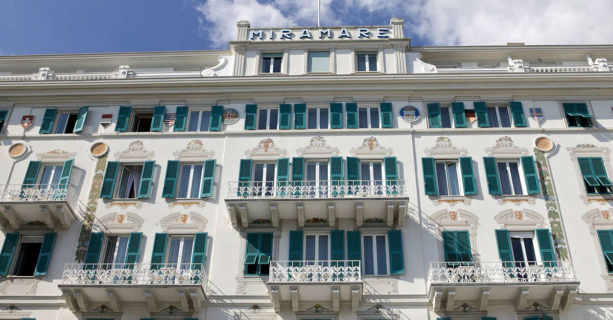 Een foto van het interieur van Grand Hotel Miramare