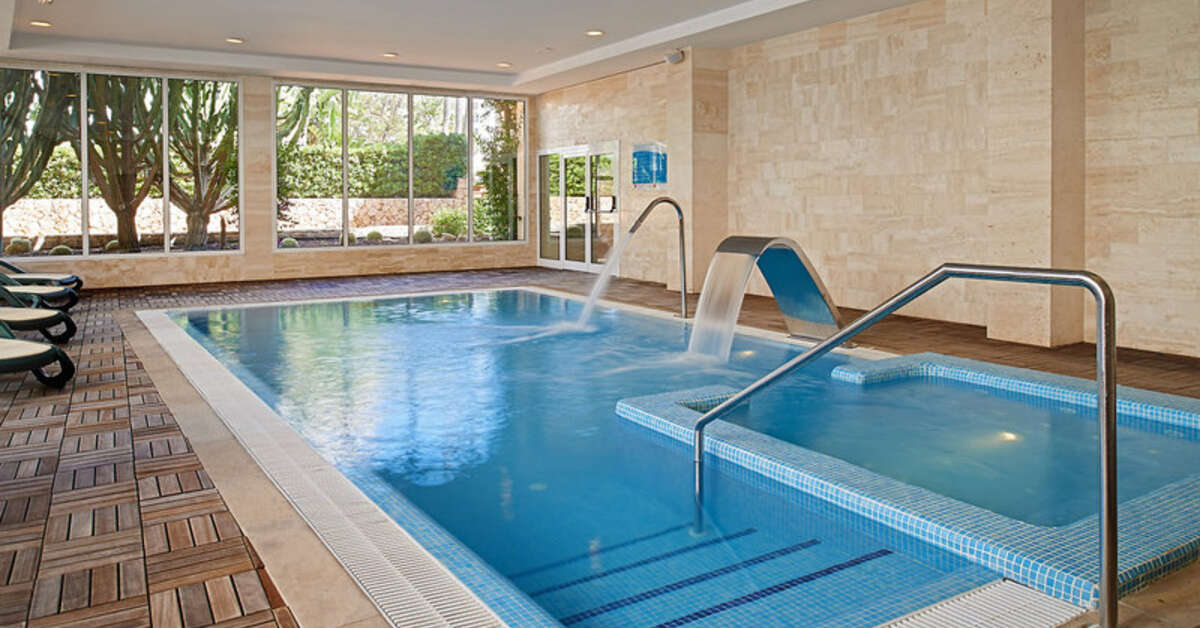 Ein Foto vom Pool im Hipotels Said