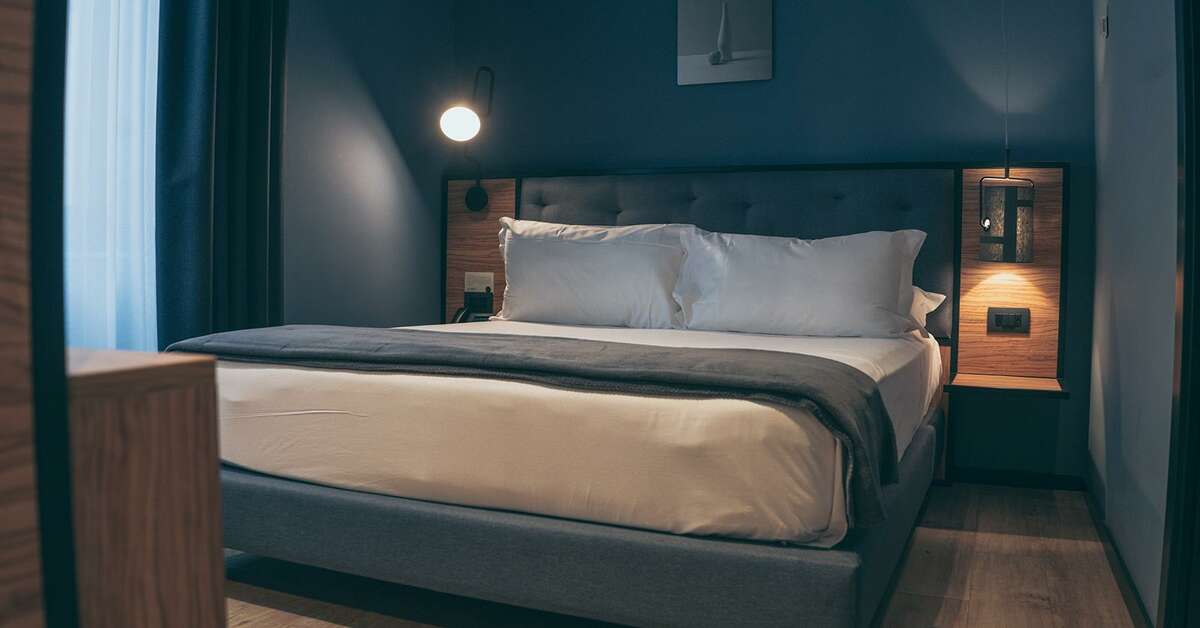 Een foto van The Poet Hotel