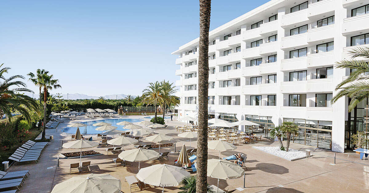Een foto van het zwembad bij Bordoy Alcudia Bay
